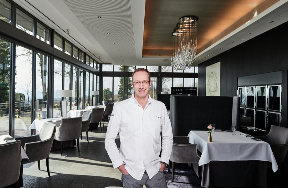 RestaurantSchwarzenstein-Geisenheim-Germany-01 RestaurantSchwarzenstein-Geisenheim-Germany-01