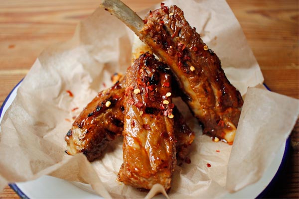 HerNameIsHan-600x400