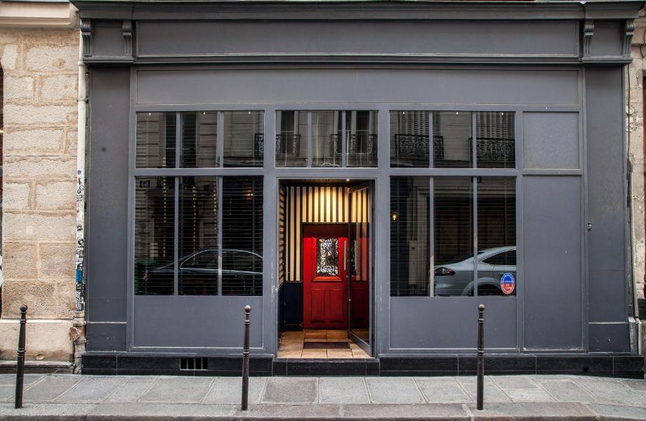 little red door paris dress code Little Red Door (Paris)