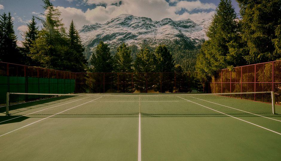 Hotels with racquet sports