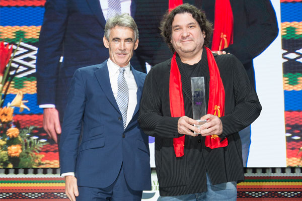 Gaston-Art-of-H-lat17