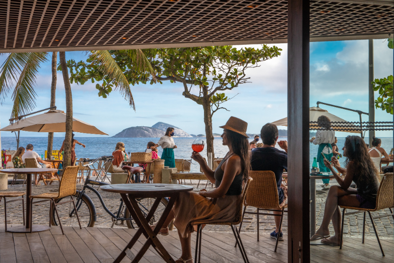 LatAm50BR24-riodestination-arp