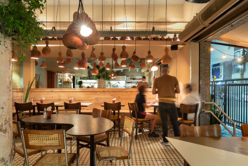 LatAm50BR24-riodestination-yaya