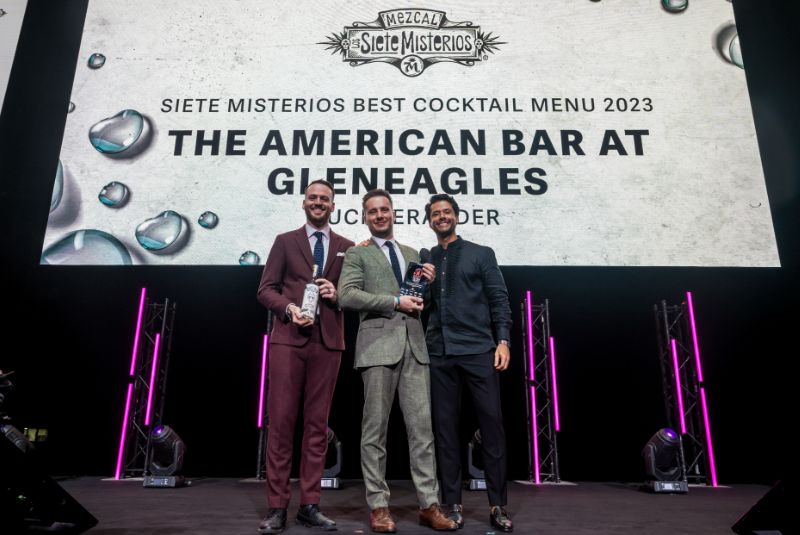 W50BB23-BCM-article-onstage