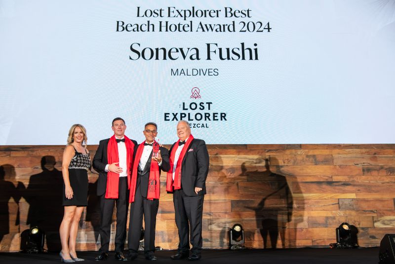 W50BH24-Best-beach-grab