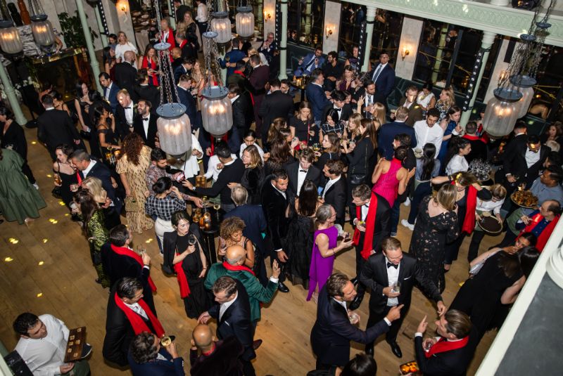 W50BH24-how-to-watch-ap