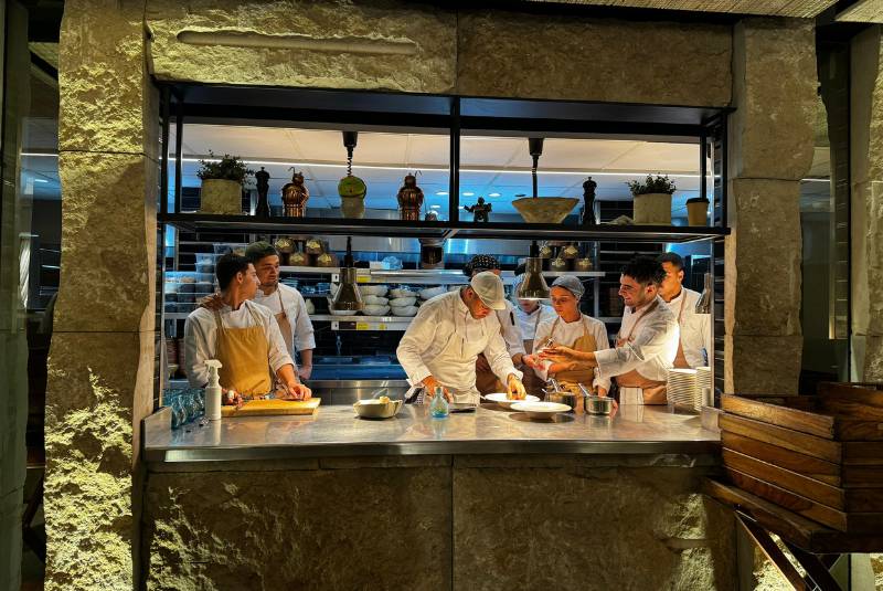 W50BR25-OTW-Khufus-6