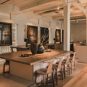 8 of the world’s best designed bars