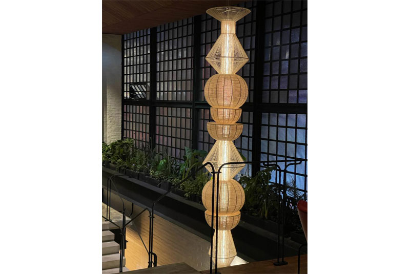 Leo-restaurant-bogota-interior-detail-lights