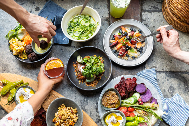 Stories20-CamMarc-Table-800