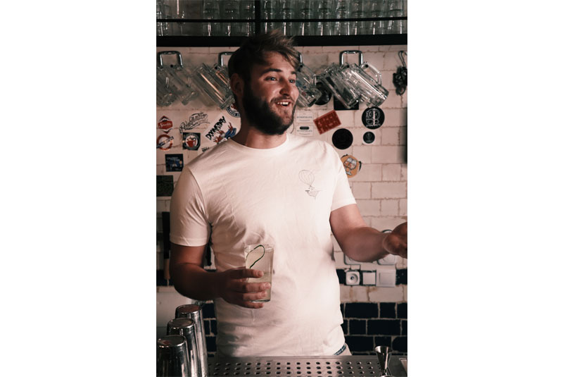 Stories20-Coro-Schmucks-Cel