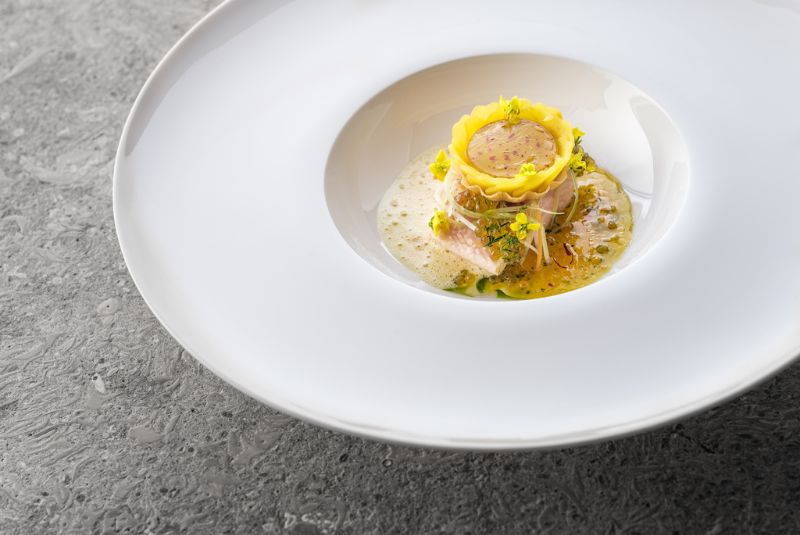 W50BR24-51-100-listinpic-restaurant-jan-Copy