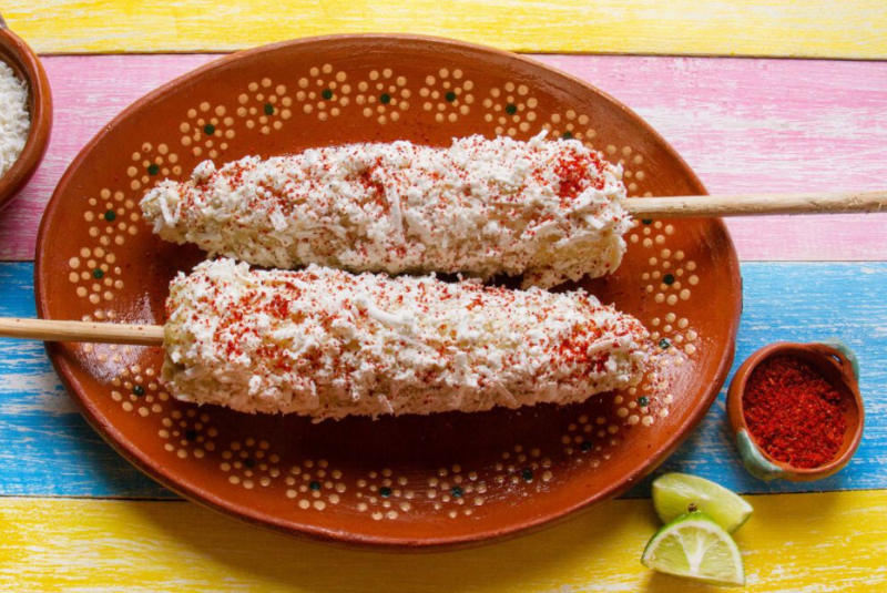 unmissable-culinary-mexico-elote